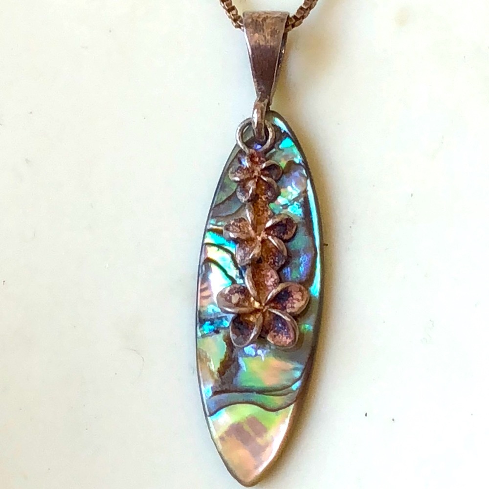 vintage Hawaii sterling silver Abalone Plumeria flower pendant necklace